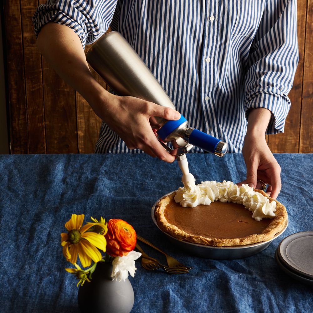 SugaryEscape’s Dreamy Dessert Creations – Enhanced by Cream Chargers